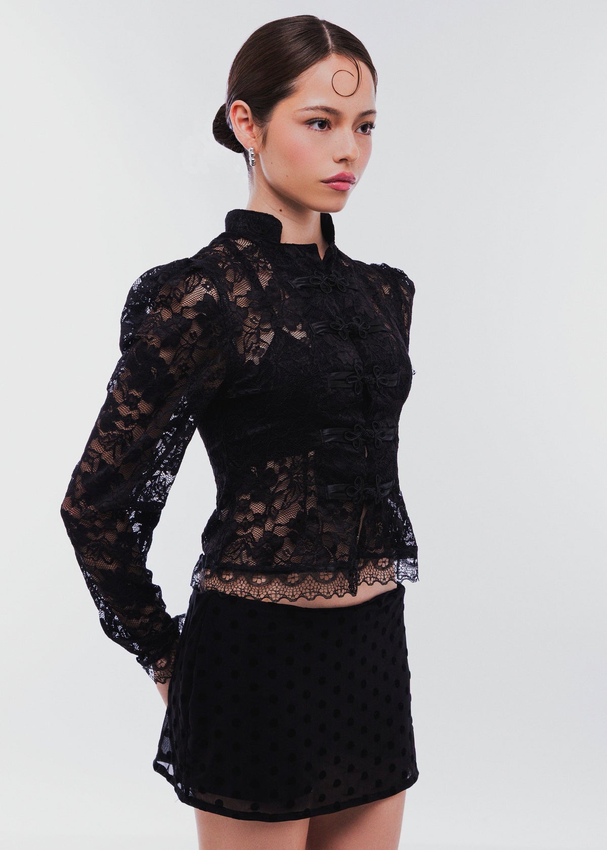 Yin Lace Top Manga Larga