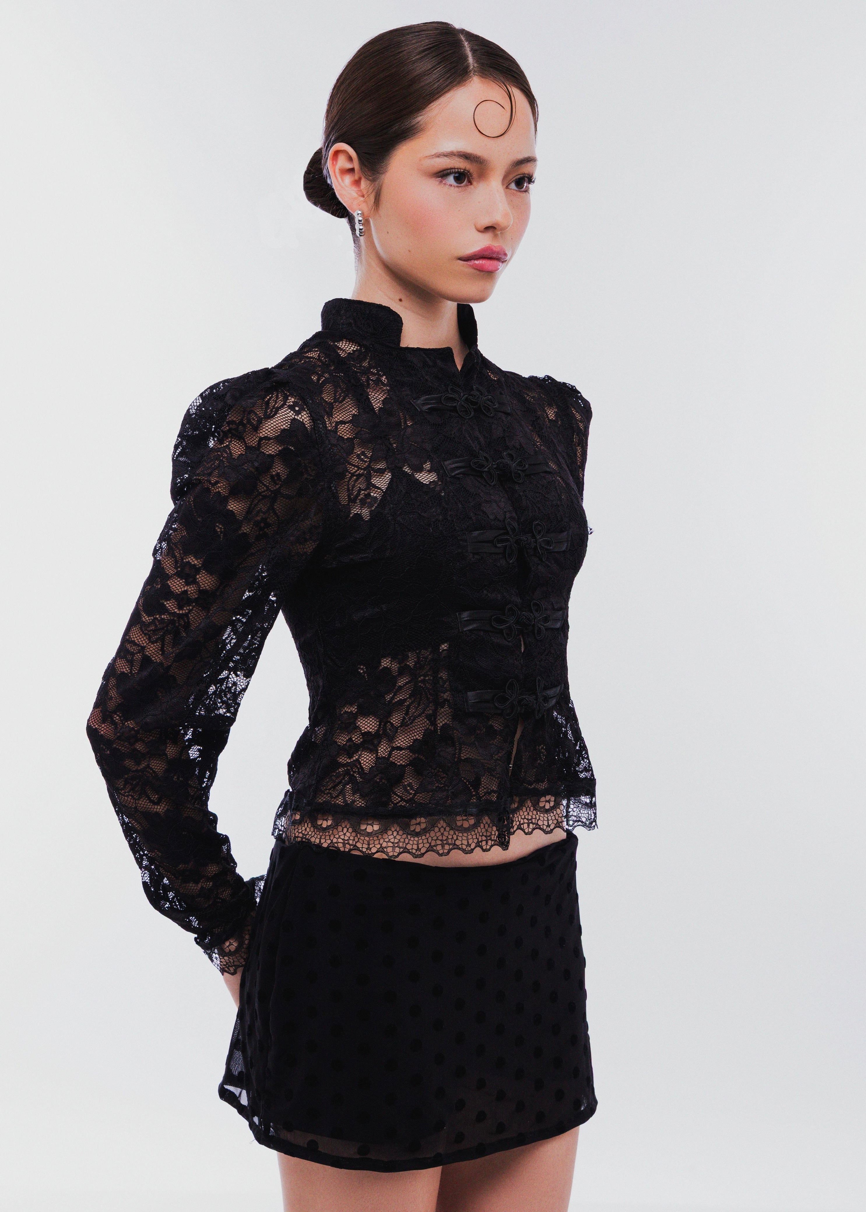 Yin Lace Top Manga Larga