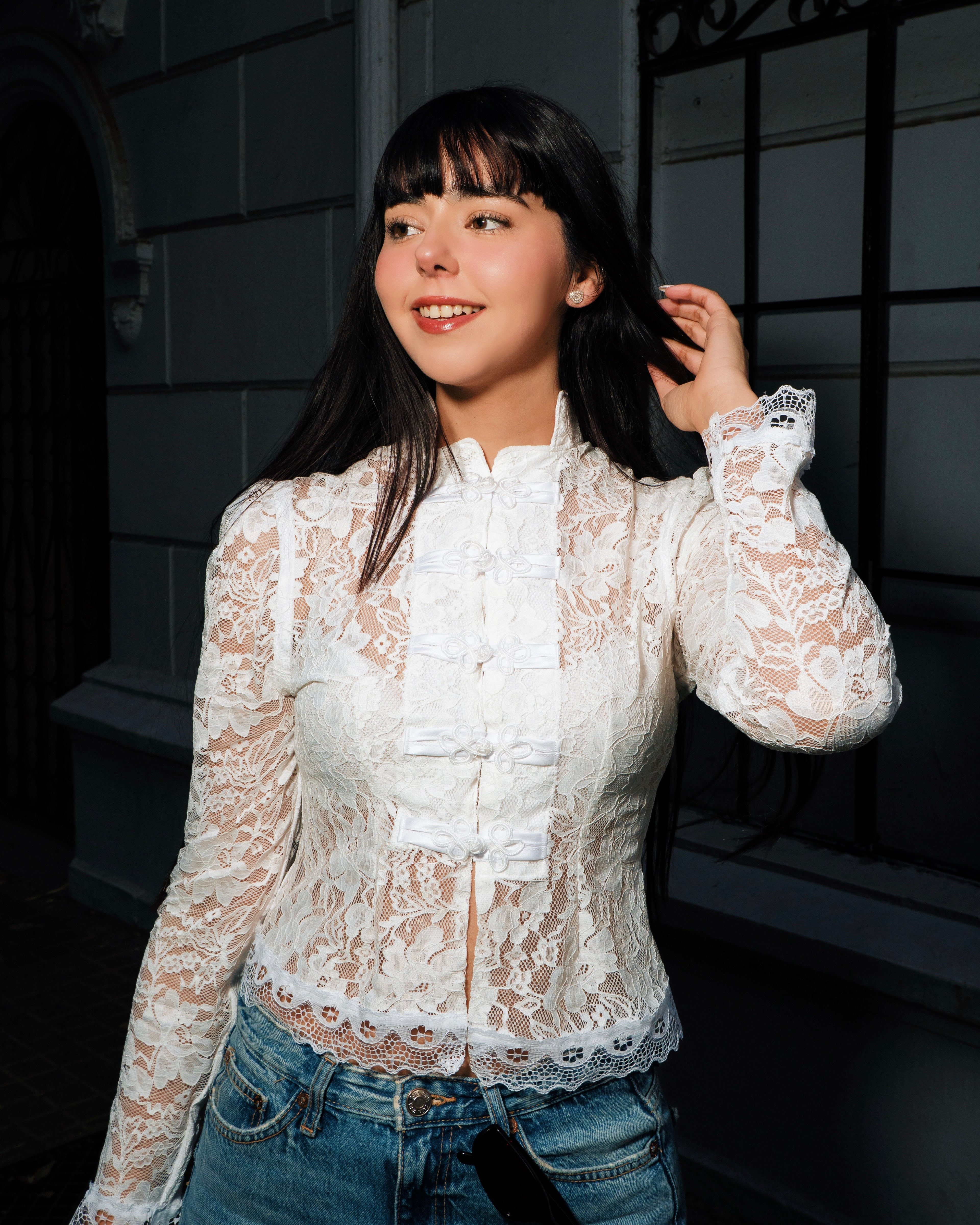 Yin Lace Top Manga Larga